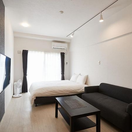 New Normal Hotel In Nago ニューノーマルホテルイン名護 Extérieur photo
