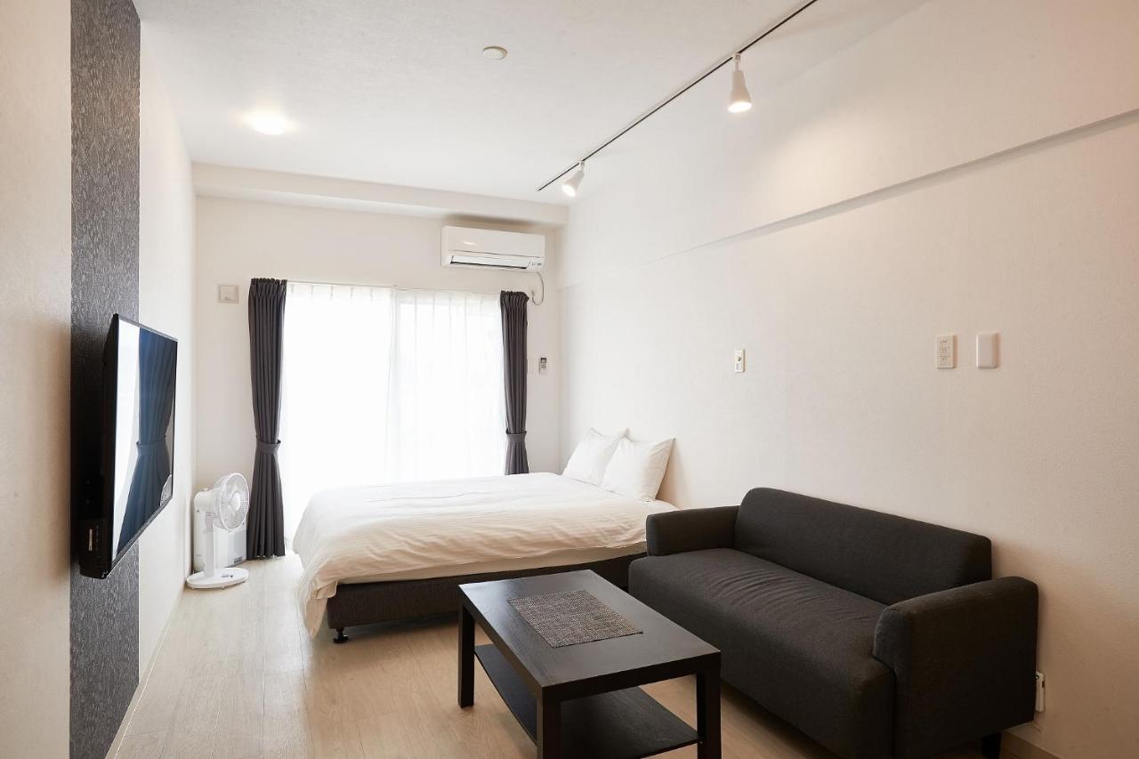 New Normal Hotel In Nago ニューノーマルホテルイン名護 Extérieur photo