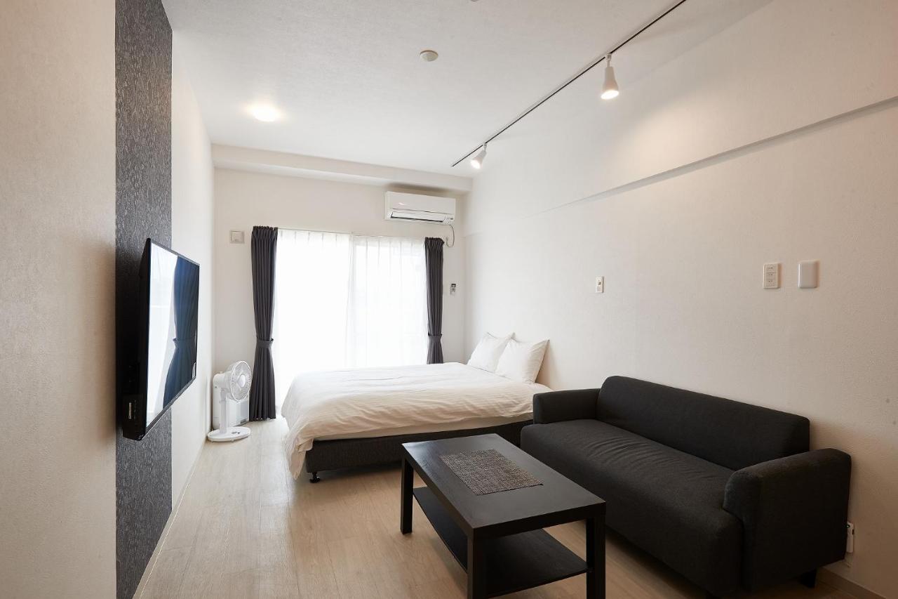 New Normal Hotel In Nago ニューノーマルホテルイン名護 Extérieur photo